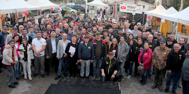 Aksöğüt: Deprem çantasında telsiz de olmalı