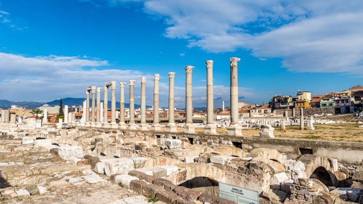 Agora Ören Yeri ana giriş kapısının bulunuşu