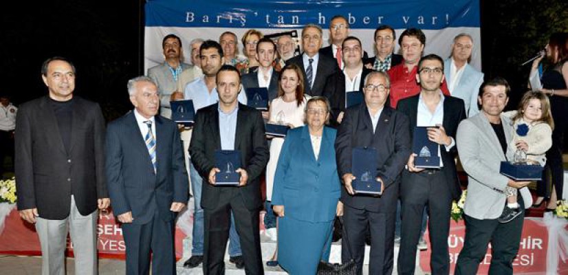 Barış Selçuk Gazetecilik Ödülleri törenle verildi