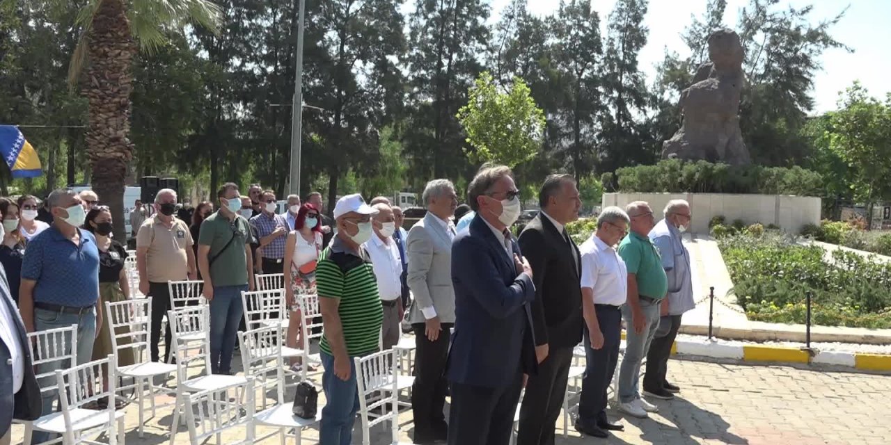 Srebrenica katliamı kurbanları Bornova'da anıldı