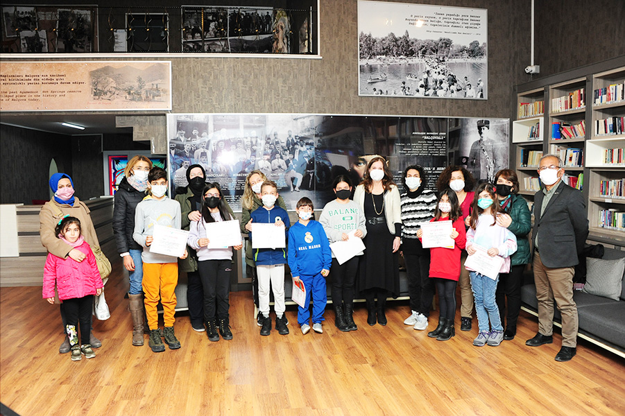 Balçova Felsefe Atölyesi ilk mezunlarını verdi