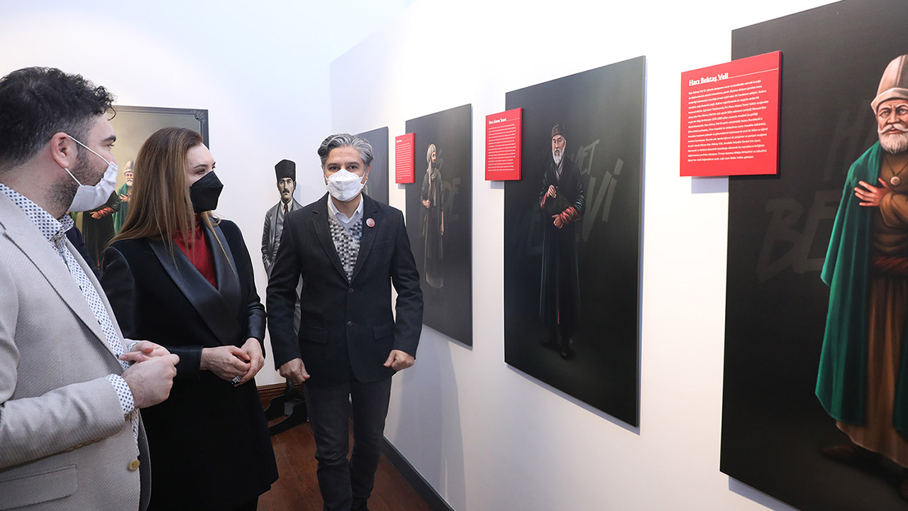 Türk Dünyası Büyükleri İllüstrasyon Sergisi açıldı