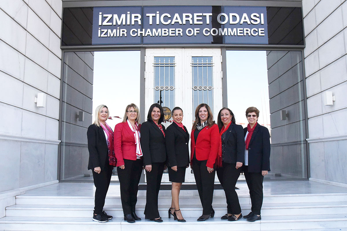 İzTO meclis üyesi kadınlar: Kadınlar çalışmalı, üretmeli, şiddete boyun eğmemeli