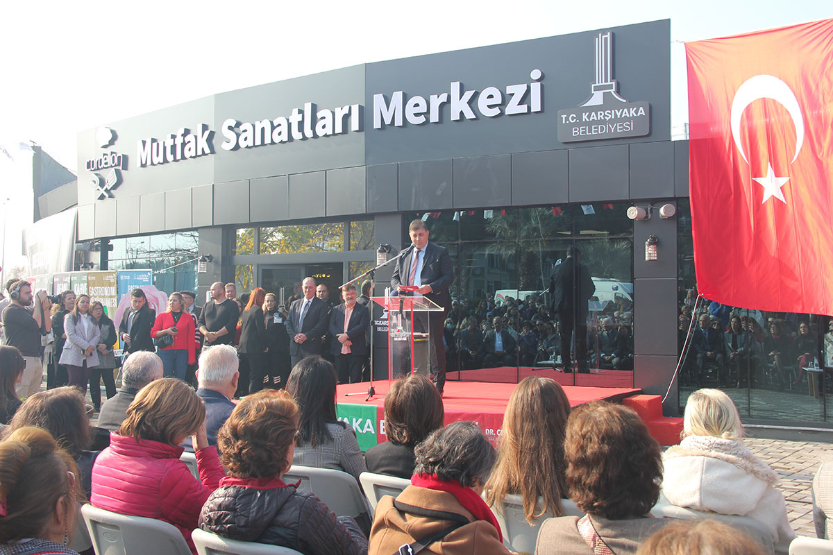 Karşıyaka’da Cordelion Mutfak Sanatları Merkezi hizmete girdi
