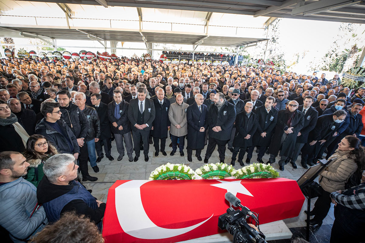 Duayen sanayici Selçuk Yaşar son yolculuğuna uğurlandı