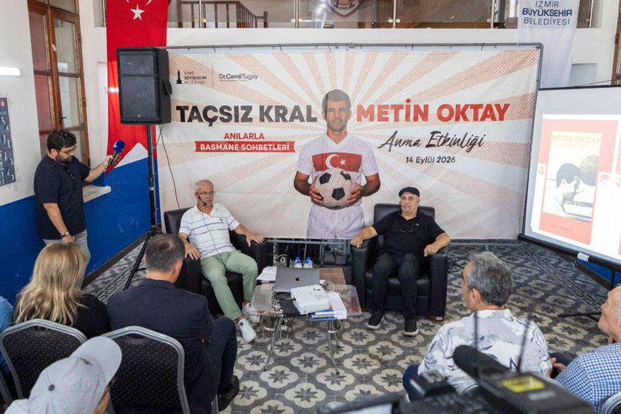Dr. Metin Özer "Taçsız Kral"ı anlattı