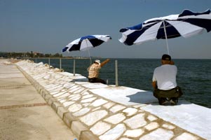 İnciraltı balık tutkunlarına yeni adres