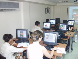 Anne babalara internet eğitimi