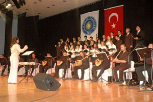 Türk halk ve sanat müzikleri konserde buluştu