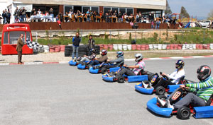 Buca Belediyesi personeli go-kart turnuvasında yarıştı