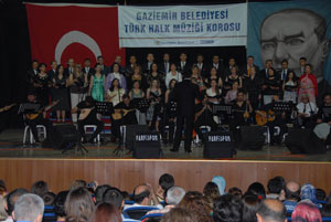 Gaziemir’de Halk Müziği konseri 