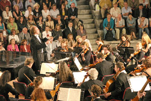 İzmir Festivali tarihi Asklepion’daki konserle başladı 