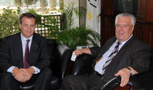 Hollanda ilişkileri güçlendirmek için İzmir’de ofis açacak 