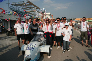 Makine Mühendisleri Odası ekibi Hidromobil yarışının birincisi