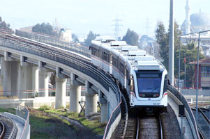 Avrupa Bilim- Eğlence Gecesi için metroya ek sefer kondu