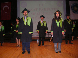 Ziraat Fakültesi 228 öğrencisini mezun etti