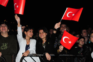 İzmir’de Cumhuriyet kutlamaları çeşitli etkinliklerle sürüyor  
