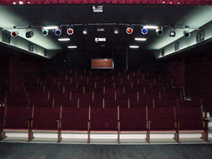 SKSF Tiyatro Salonu "Gönül Hırsızı" ile açılıyor 