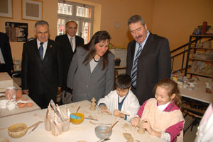  Vali Kıraç’tan Uşakizade Köşkü’ne ziyaret