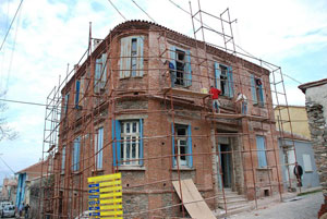 Tire’deki tarihi konak sığınma evine dönüştürülecek