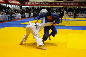 Genç judocuların İzmir sınavı