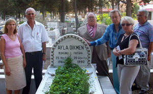 Ayla Dikmen unutulmadı