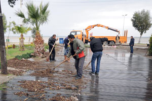 İzmir'e 72 yıllık rekor yağış