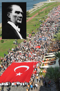 Mustafa Kemal Atatürk özlemle anıldı