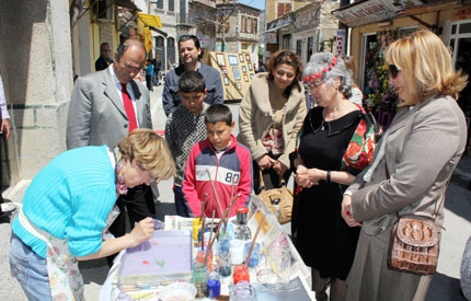 Urla Sanat Sokağı sanatçıları ağırlıyor