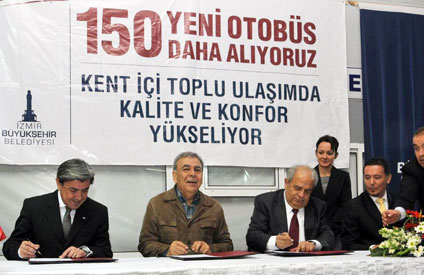 İzmir'e 150 yeni otobüs daha geliyor