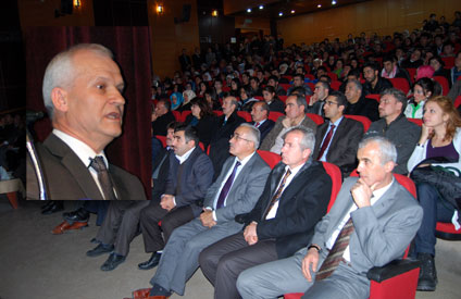 Hakkari'de yoksulluk kader olmaktan çıksın 