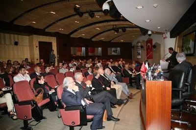 Modern tarım yöntemleri seminerde tartışıldı