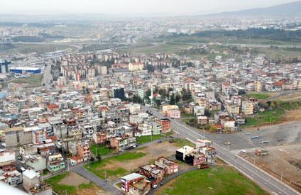 Kentsel dönüşüm uyarısı: Arsalarınızı satmayın