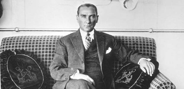 Ulu önder Mustafa Kemal Atatürk anılıyor