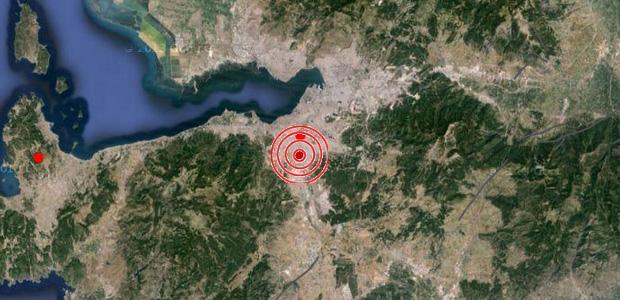 Hafif şiddette depremlerin merkezi Karabağlar