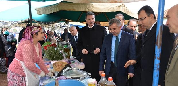 Şevketi Bostan üreticisinin yüzünü güldürüyor