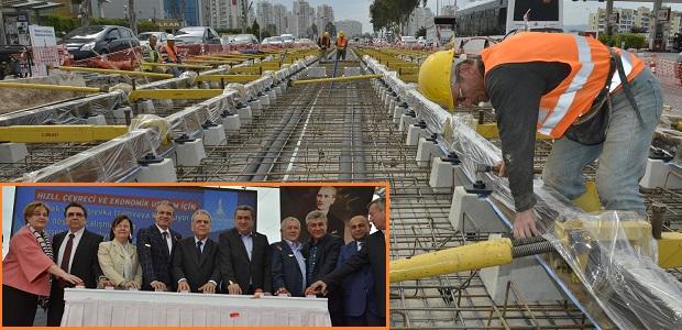 Tramvay için ray döşeme çalışmaları başladı