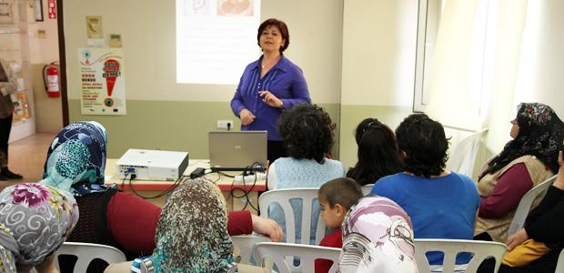 Karabağlar’da  “Spina Bifida” bilgilendirme seminerleri
