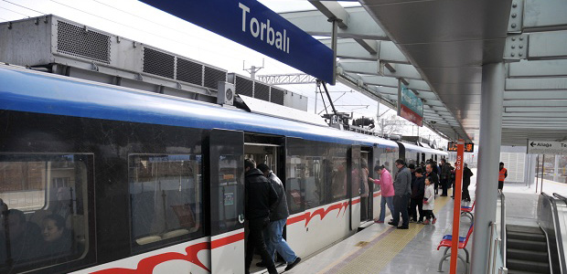 İZBAN Torbalı 4 ayda 500 bin yolcu taşıdı