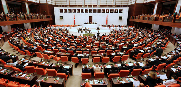 “İzmir Bakırçay” ve “İzmir Demokrasi” üniversiteleri kuruldu
