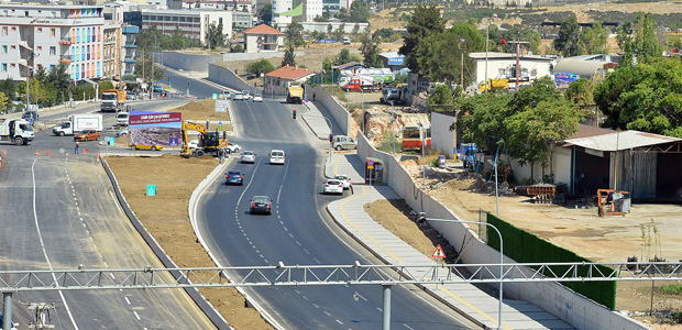 Doğuş Caddesi’nde genişletme çalışmaları sürüyor