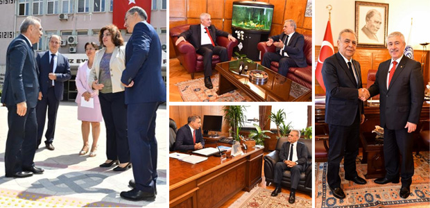 Kocaoğlu yeni rektörleri kutladı