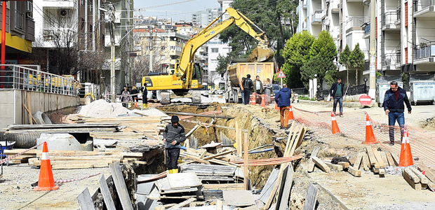 Vatan Mahallesi’nde “yağmur suyu hattı” çalışmaları sürüyor