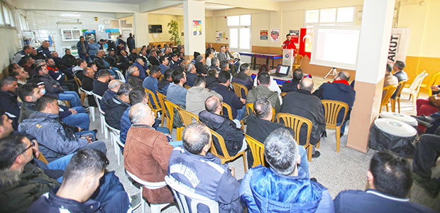 Karabağlar Belediyesi personeline AKUT eğitimi  
