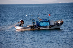[Körfez'de balıkçılık... Fotoğraf: Hüseyin Erciyas]