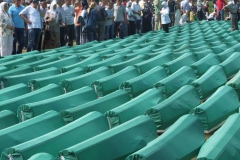 [Srebrenica'da toplu defin... Fotoğraf: Saadet Erciyas]